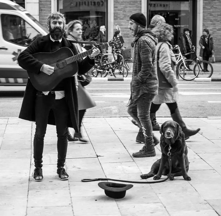 LIVE MUSIC — Serie fotográfica · Enrike Segarra, 2/14