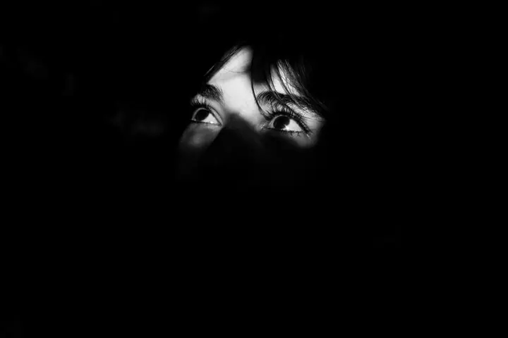 THE LIGHT — Serie fotográfica · Enrike Segarra, 5/10