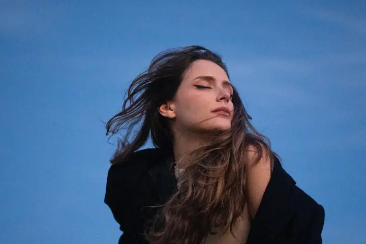 BLUE SKY — Serie fotográfica · Enrike Segarra, 1/10