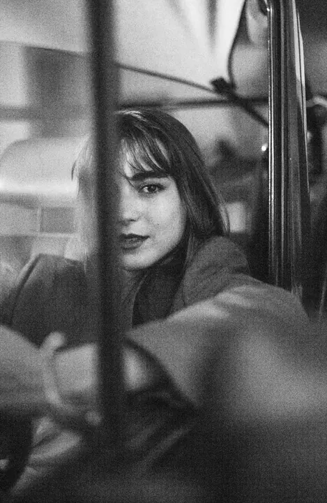 IM NOT YOUR PRETTY GIRLD — Serie fotográfica · Enrike Segarra, 2/25