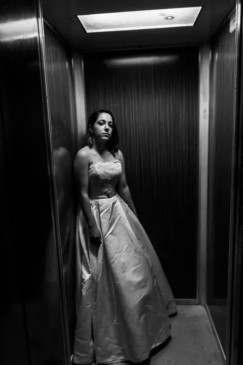 LA NOVIA — Serie fotográfica · Enrike Segarra, 4/6
